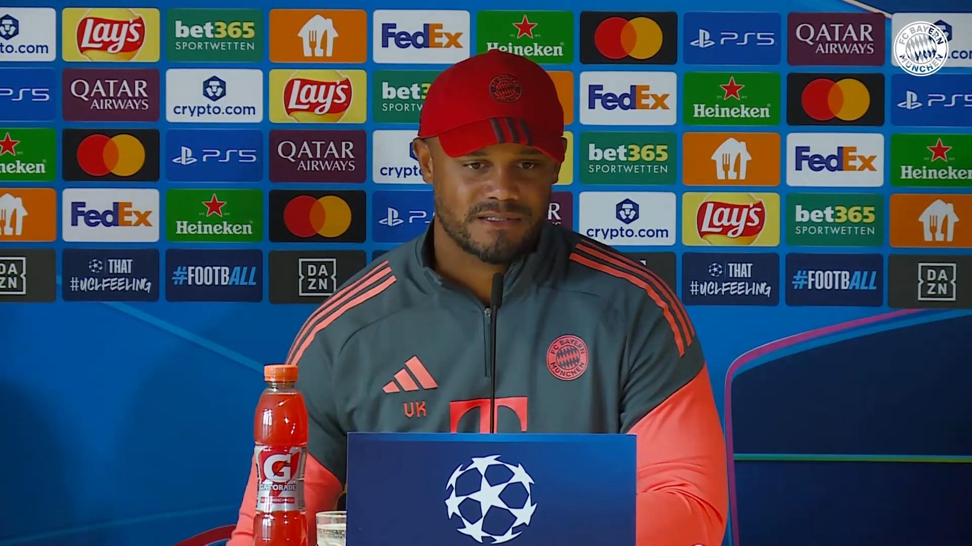 部分, 尼出席了新 部分, 尼出席了新