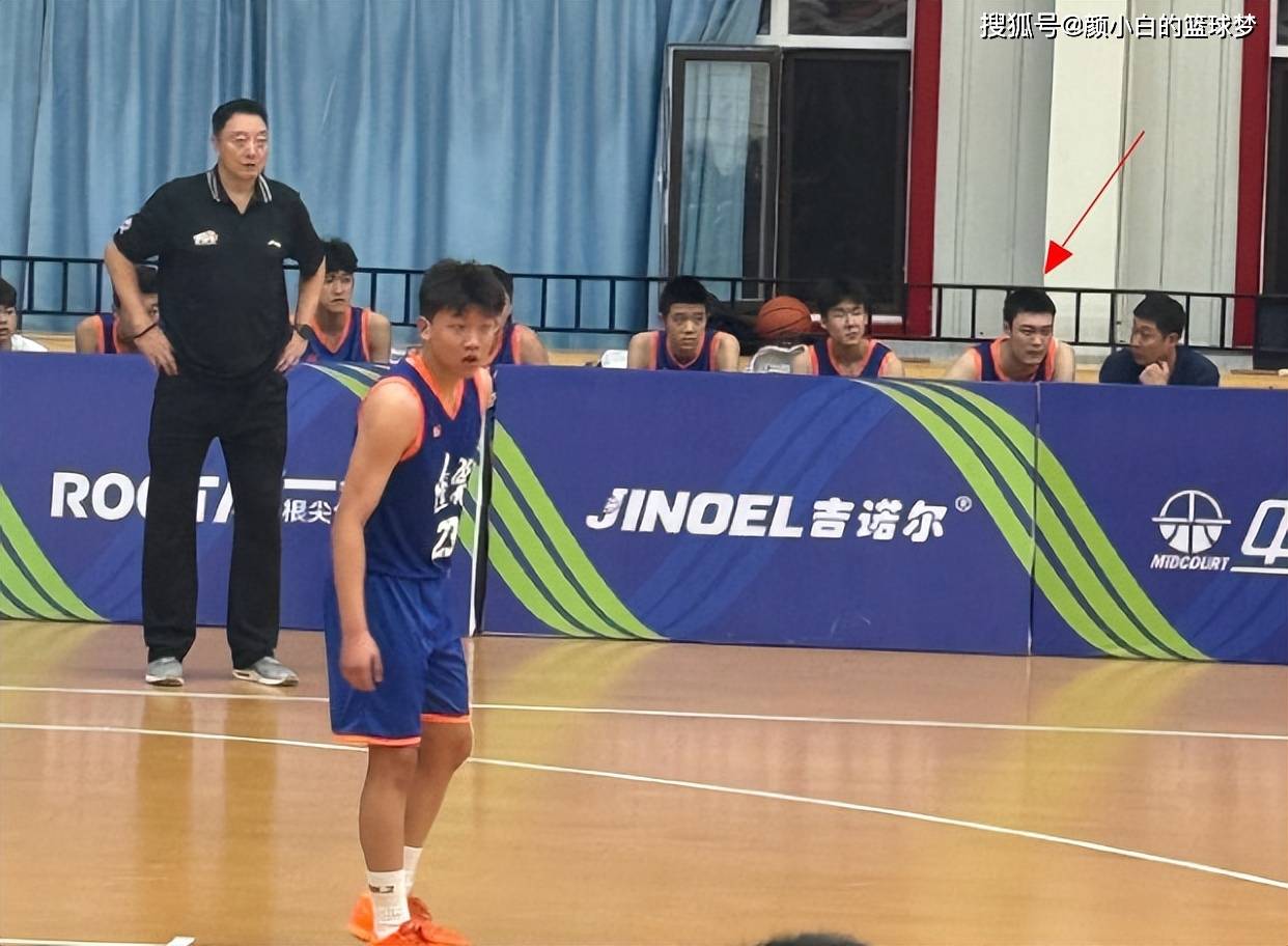 场次都不足, 助攻 场次都不足, 助攻