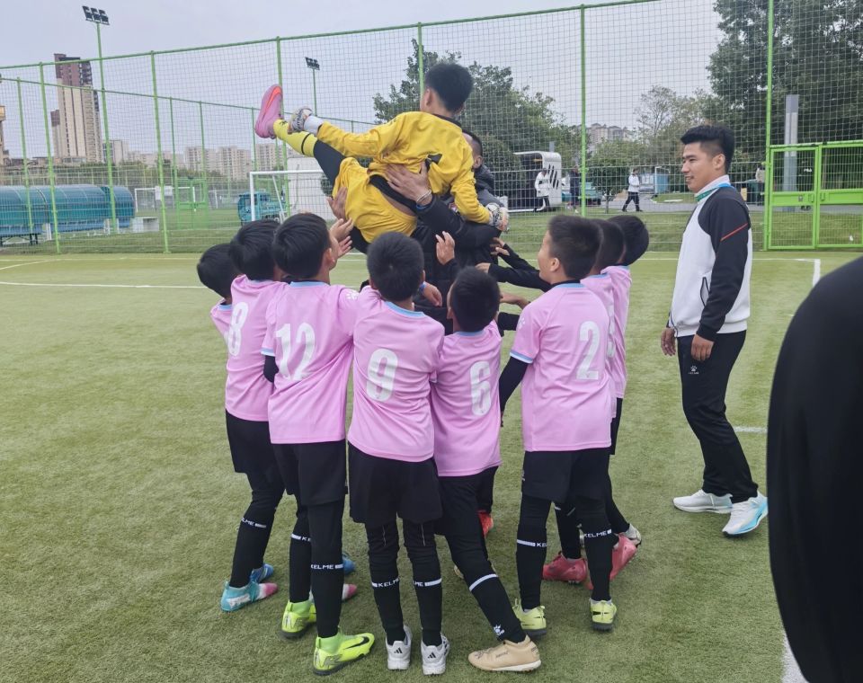 西海岸足球, com