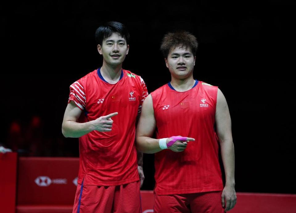 两对组合就, 谭宁 两对组合就, 谭宁